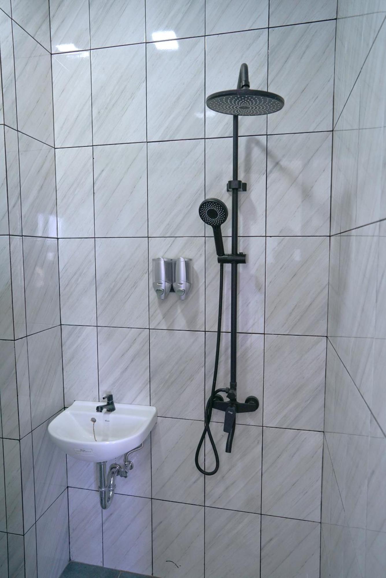 Arlita Guesthouse Cianjur Exteriér fotografie