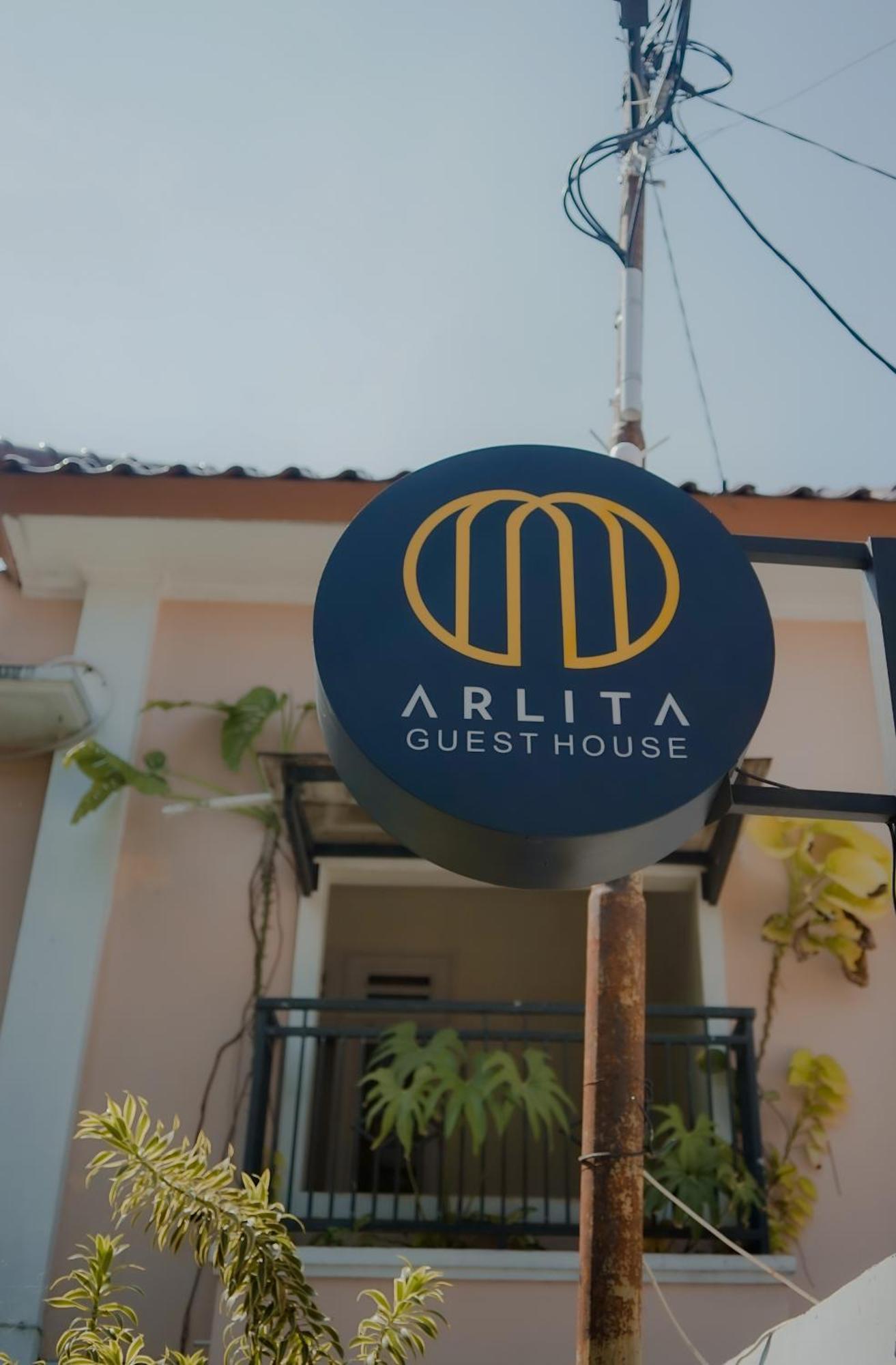 Arlita Guesthouse Cianjur Exteriér fotografie