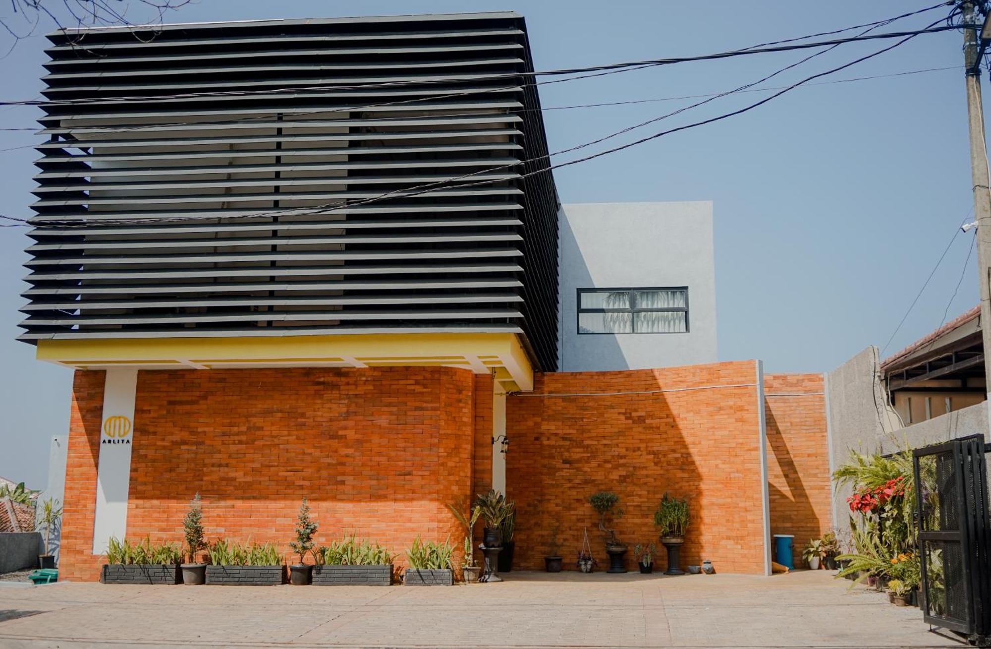 Arlita Guesthouse Cianjur Exteriér fotografie