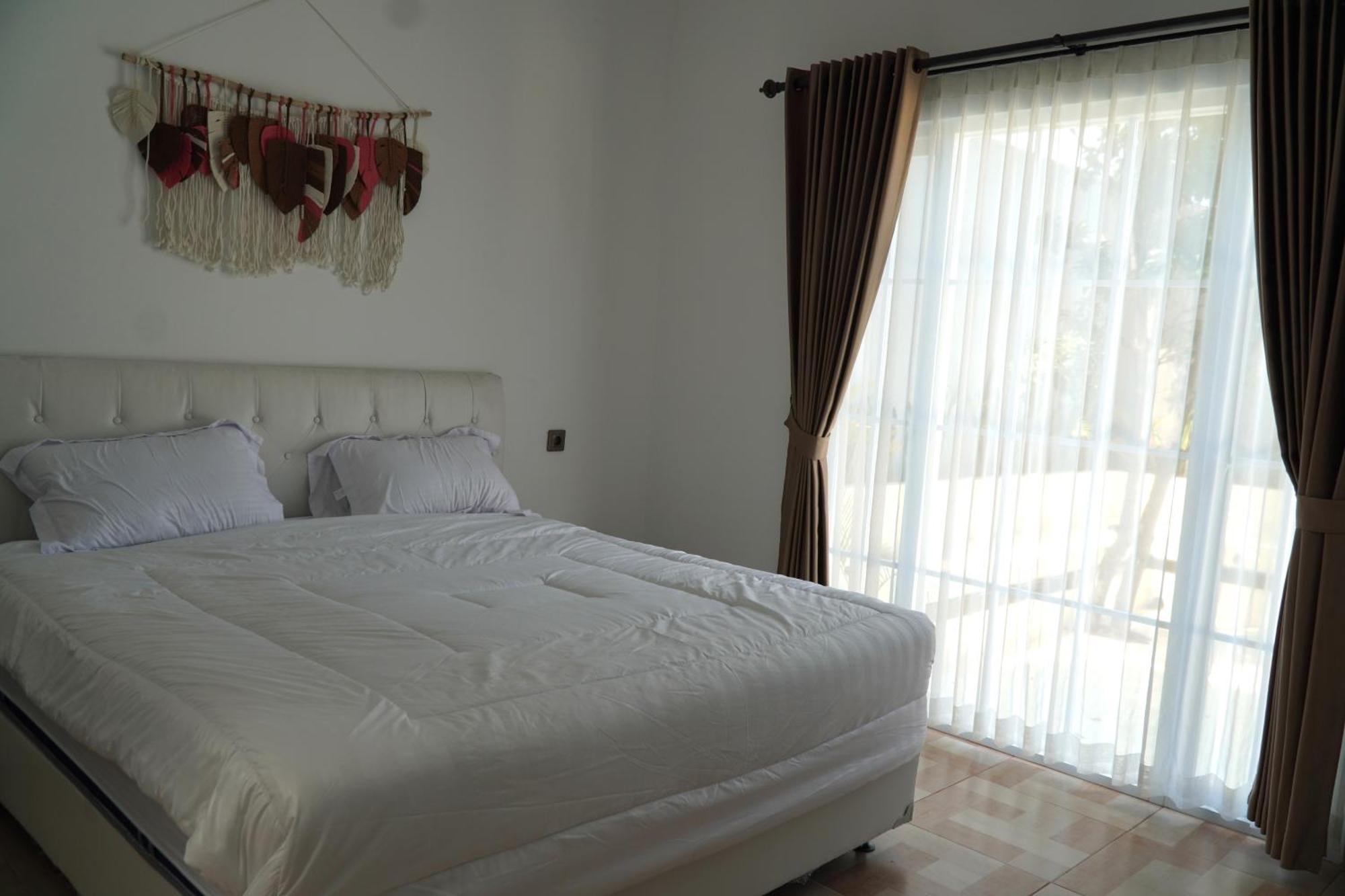 Arlita Guesthouse Cianjur Exteriér fotografie